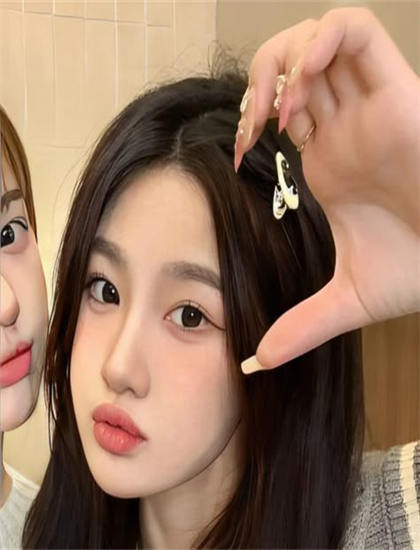 最萌身高差电影-美国儿子要妈妈播种电视剧的电影2019